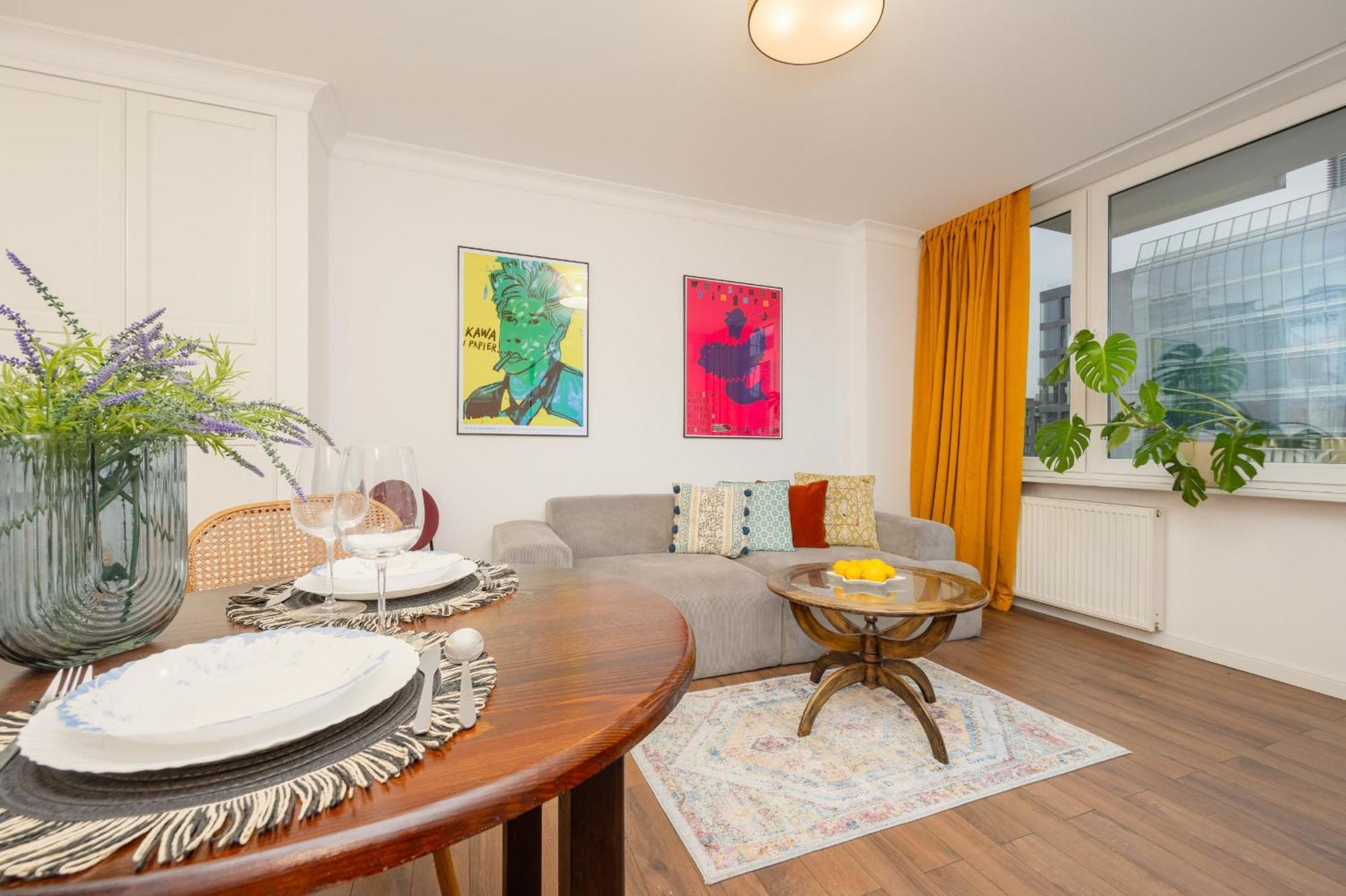 Marszalkowska Stylish Apartment With Balcony Warsaw Center By Noclegi Renters Экстерьер фото